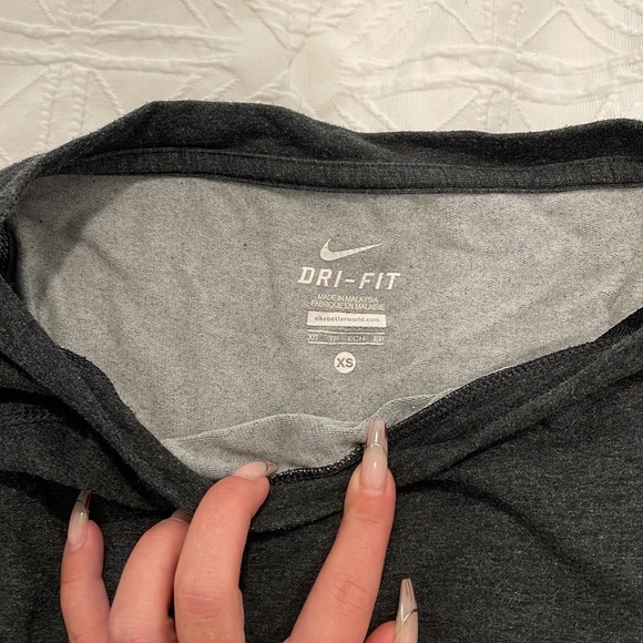 Nike DriFit Long Sleeve - Picture 2 of 2